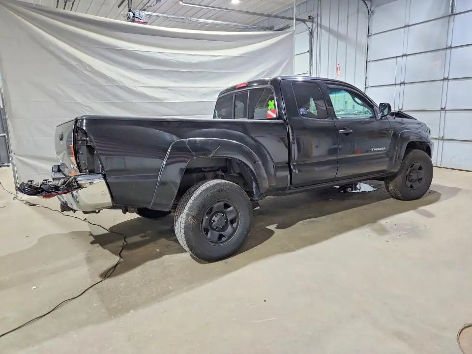 2011 TOYOTA TACOMA V6  