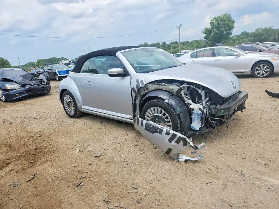 2014 VOLKSWAGEN BEETLE   