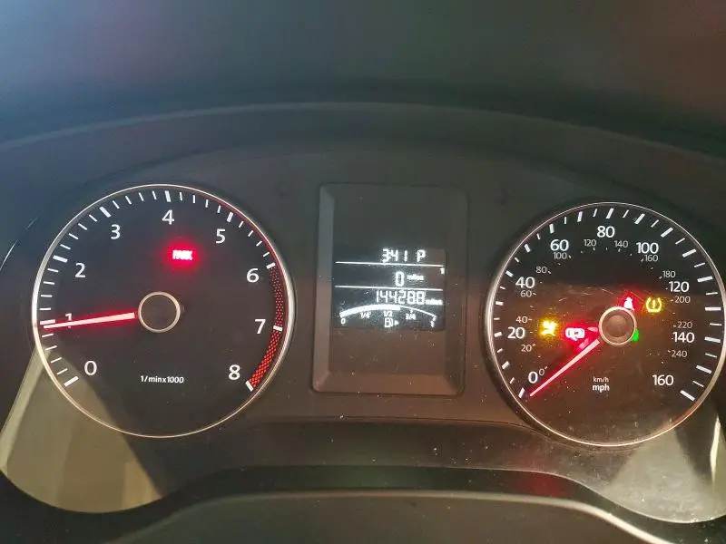 2014 VOLKSWAGEN JETTA SE  