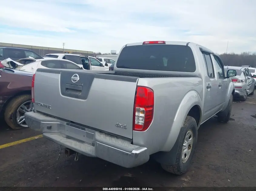 2012 NISSAN FRONTIER S