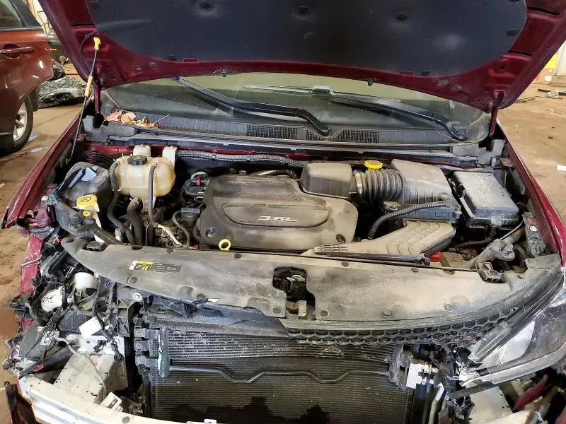 2017 CHRYSLER PACIFICA LIMITED  