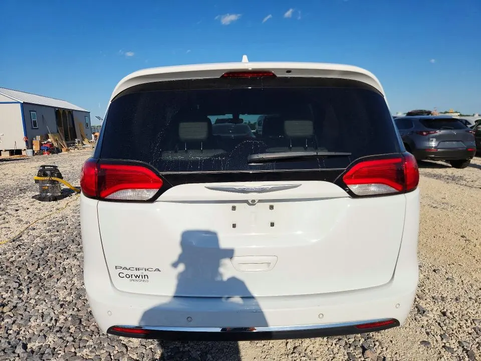 2018 CHRYSLER PACIFICA TOURING L  