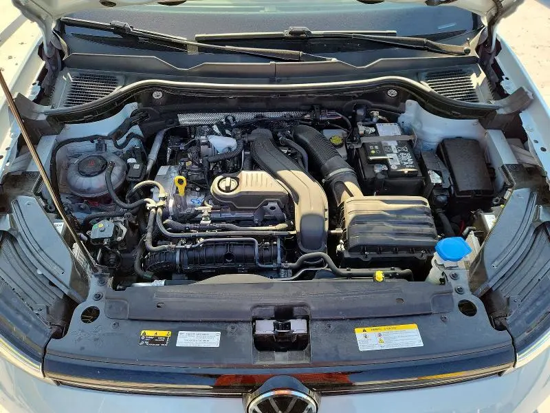 2025 VOLKSWAGEN TAOS SE  