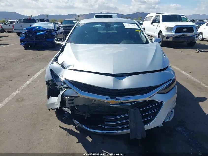 2022 CHEVROLET MALIBU FWD LT