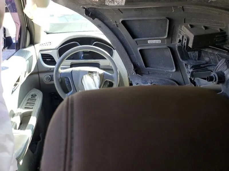 2017 CHEVROLET TRAVERSE LS  