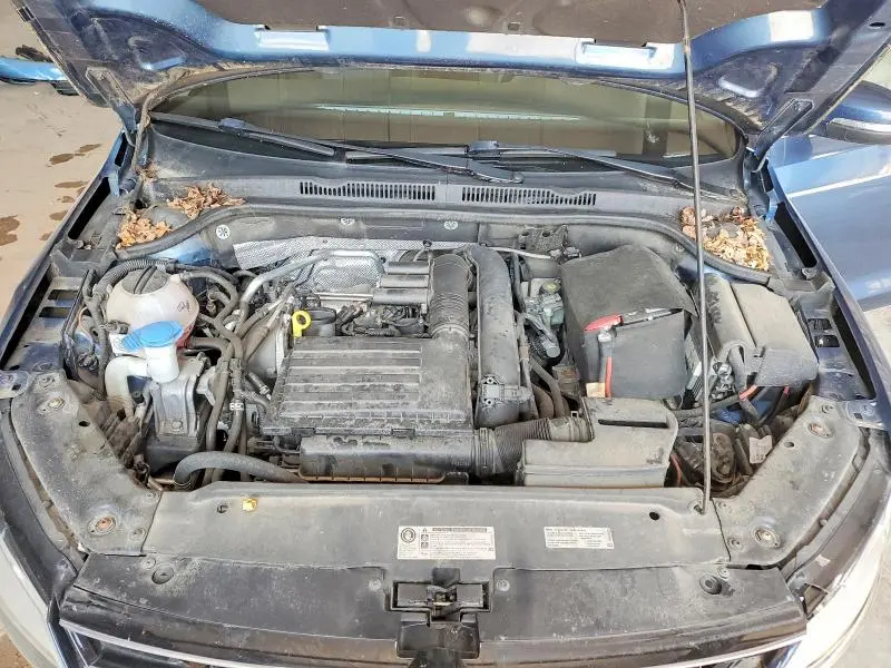 2017 VOLKSWAGEN JETTA SE  