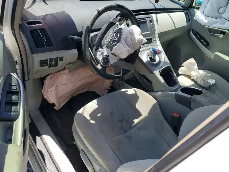 2015 TOYOTA PRIUS TWO  