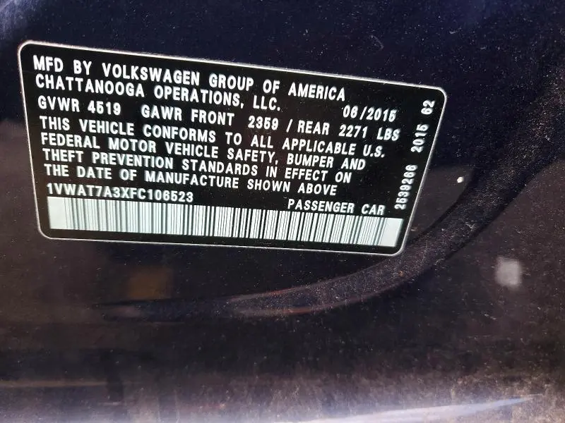 2015 VOLKSWAGEN PASSAT S  