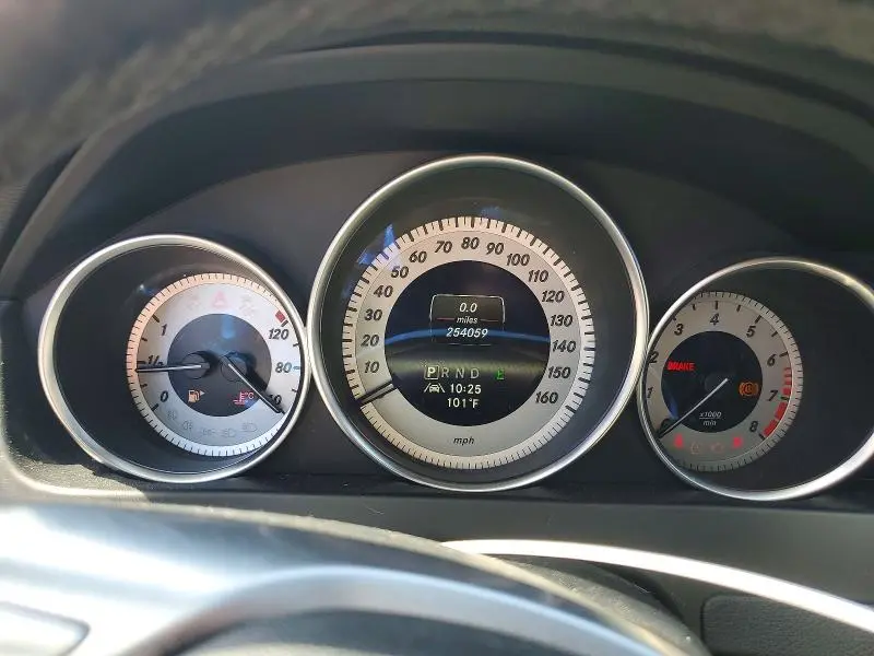 2013 MERCEDES-BENZ C 250  