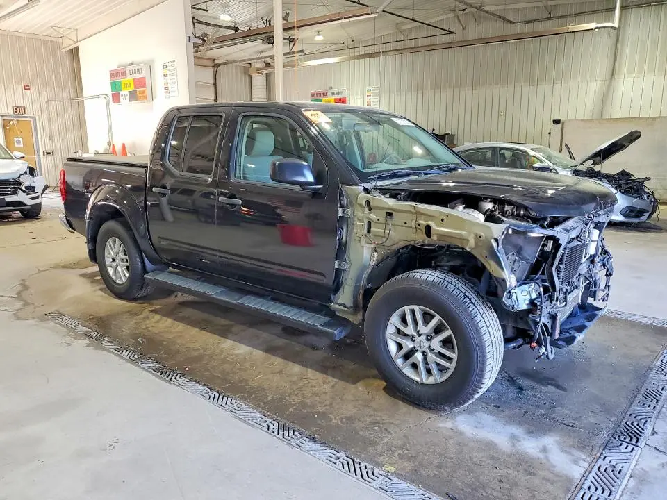 2019 NISSAN FRONTIER SV  