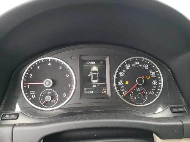 2016 VOLKSWAGEN TIGUAN S  