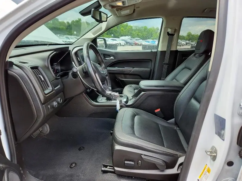 2022 GMC CANYON AT4  