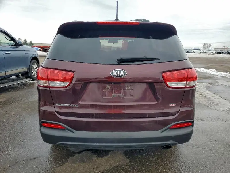 2016 KIA SORENTO LX  