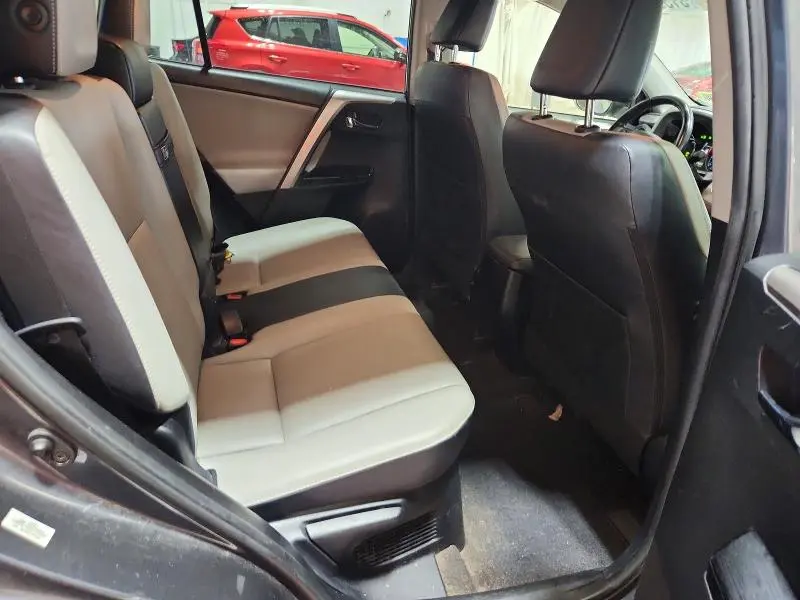 2016 TOYOTA RAV4 HV LIMITED  