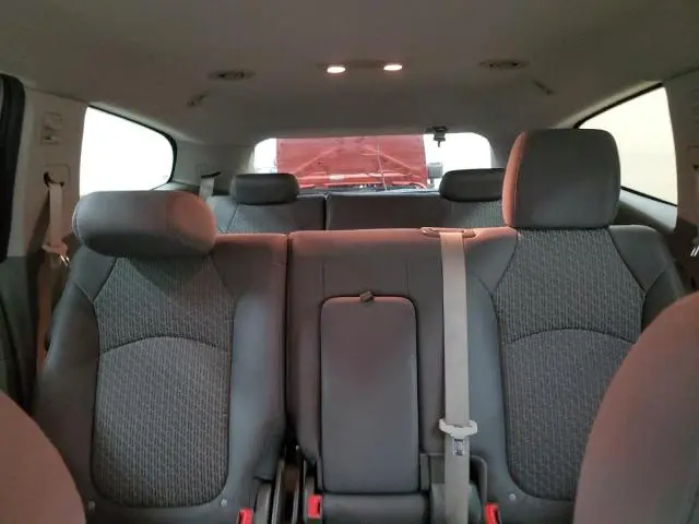 2012 CHEVROLET TRAVERSE LS  