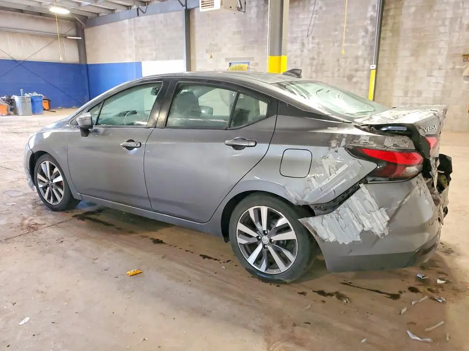 2020 NISSAN VERSA SV  