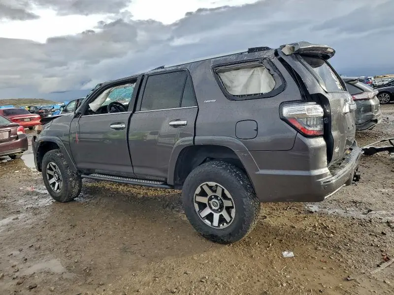 2014 TOYOTA 4RUNNER SR5  