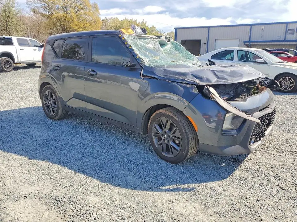 2021 KIA SOUL EX  