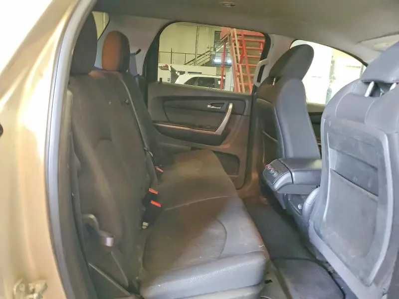 2011 GMC ACADIA SLE  
