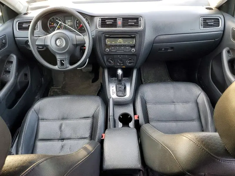 2014 VOLKSWAGEN JETTA SE  