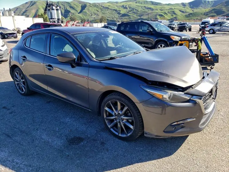 2018 MAZDA 3 GRAND TOURING  