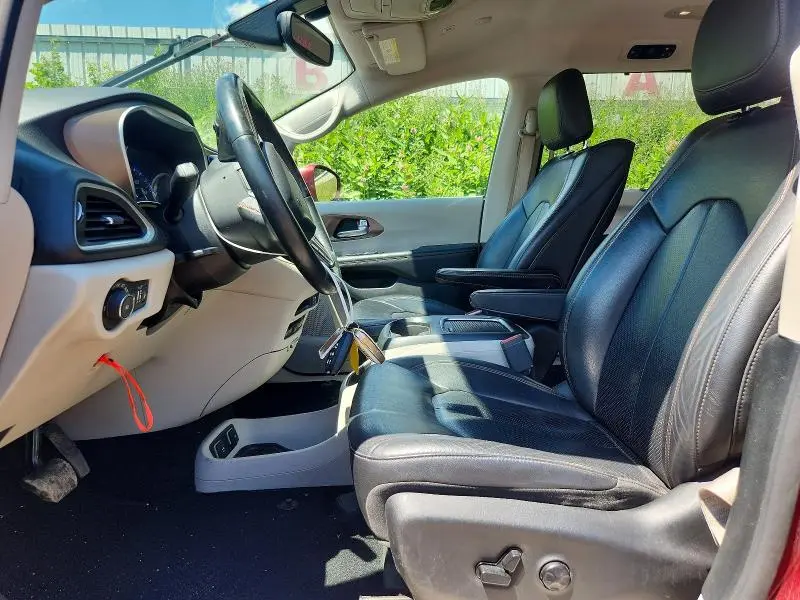2018 CHRYSLER PACIFICA TOURING L PLUS  