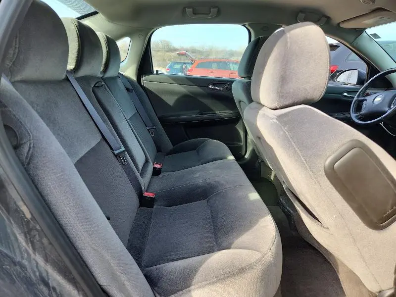 2011 CHEVROLET IMPALA LT  