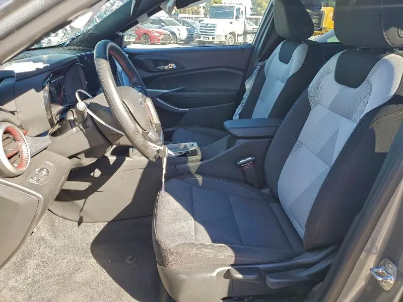 2024 CHEVROLET TRAX 1RS  