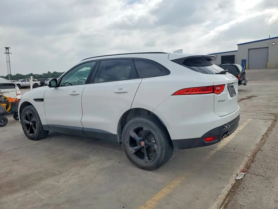 2017 JAGUAR F-PACE PRESTIGE  