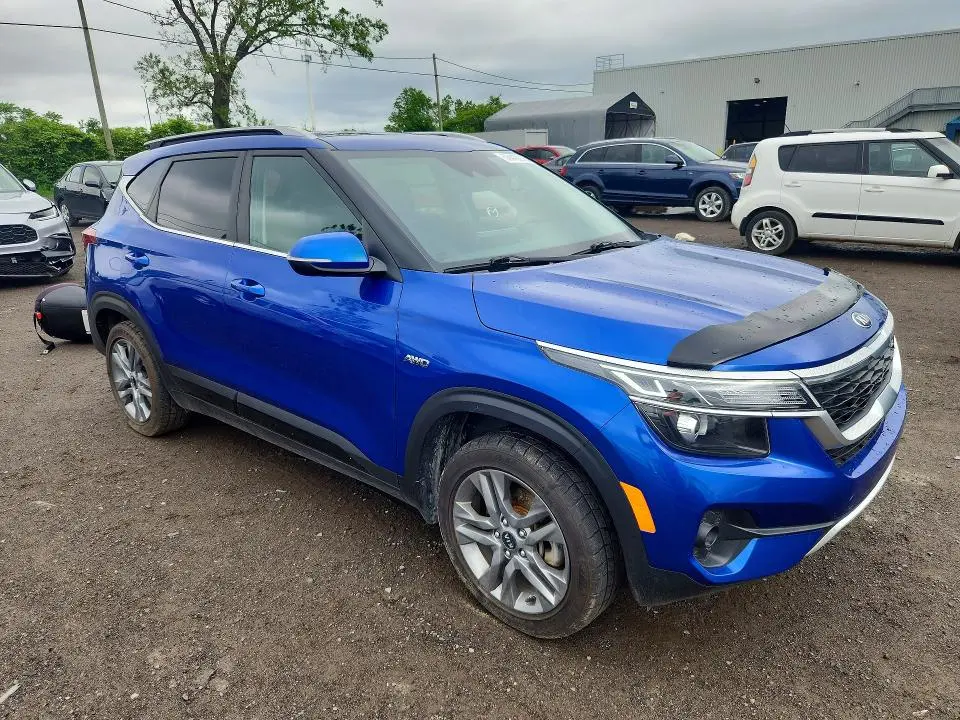 2021 KIA SELTOS S  