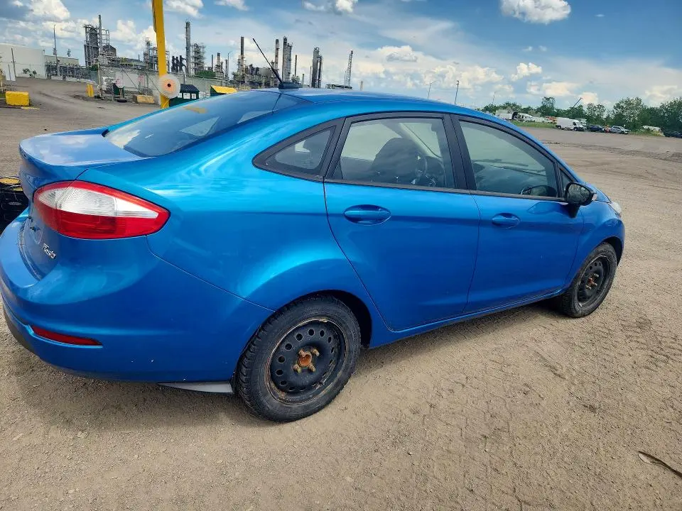 2014 FORD FIESTA SE  