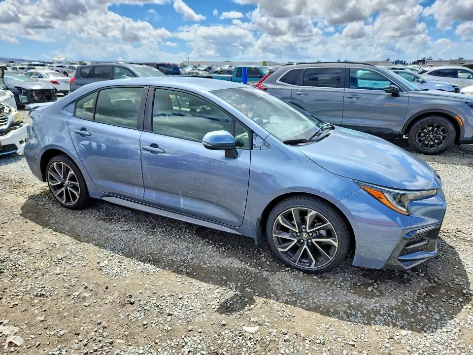 2022 TOYOTA COROLLA SE  