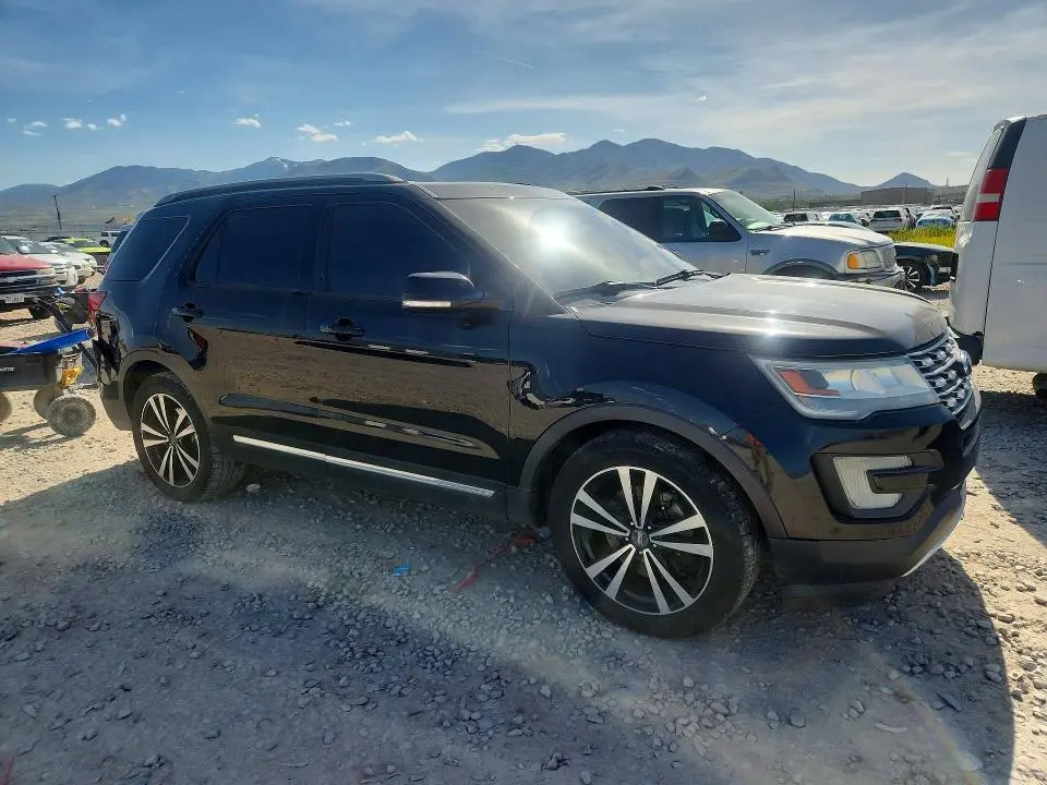 2016 FORD EXPLORER XLT  