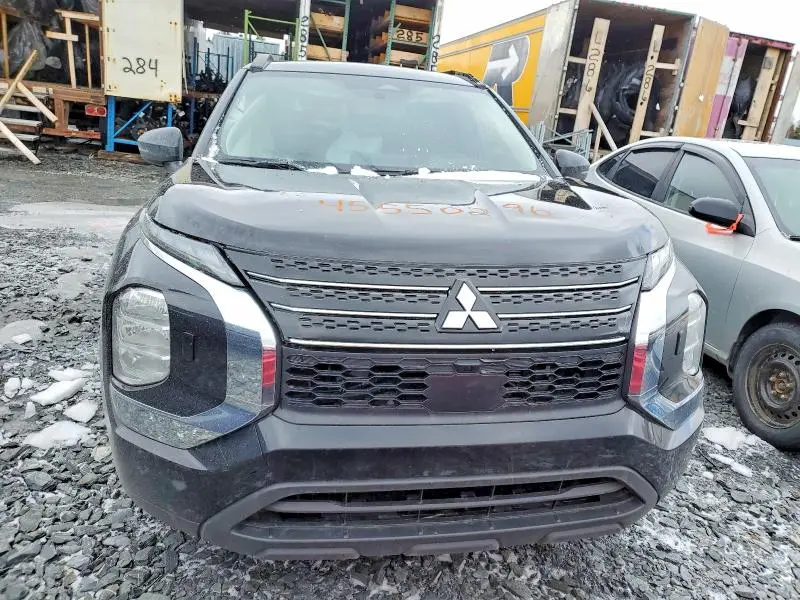 2024 MITSUBISHI OUTLANDER ES  