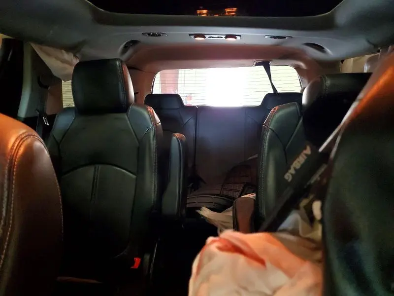 2015 GMC ACADIA SLT-1  