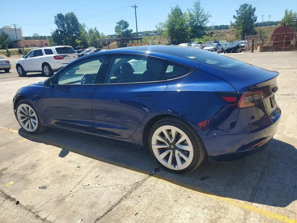 2022 TESLA MODEL 3   