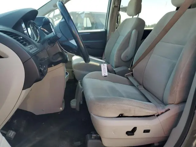 2016 DODGE GRAND CARAVAN SE  