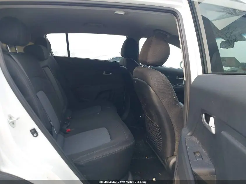 2015 KIA SPORTAGE LX