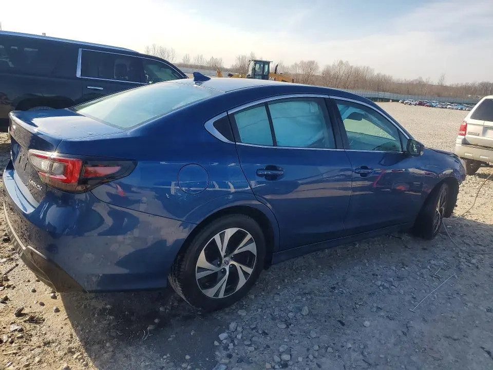 2022 SUBARU LEGACY   