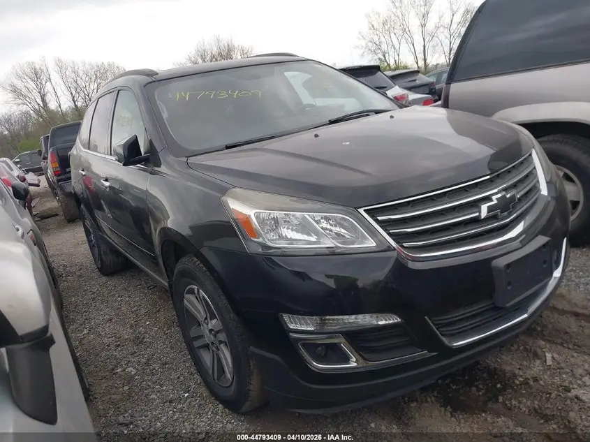 2017 CHEVROLET TRAVERSE 2LT