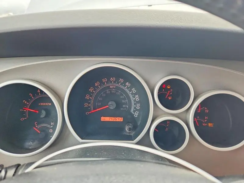 2011 TOYOTA SEQUOIA SR5  