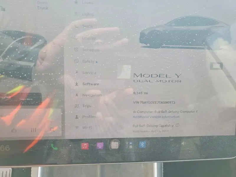 2026 TESLA MODEL Y   