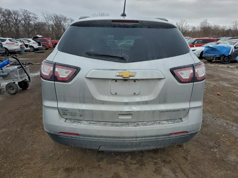 2016 CHEVROLET TRAVERSE LT  