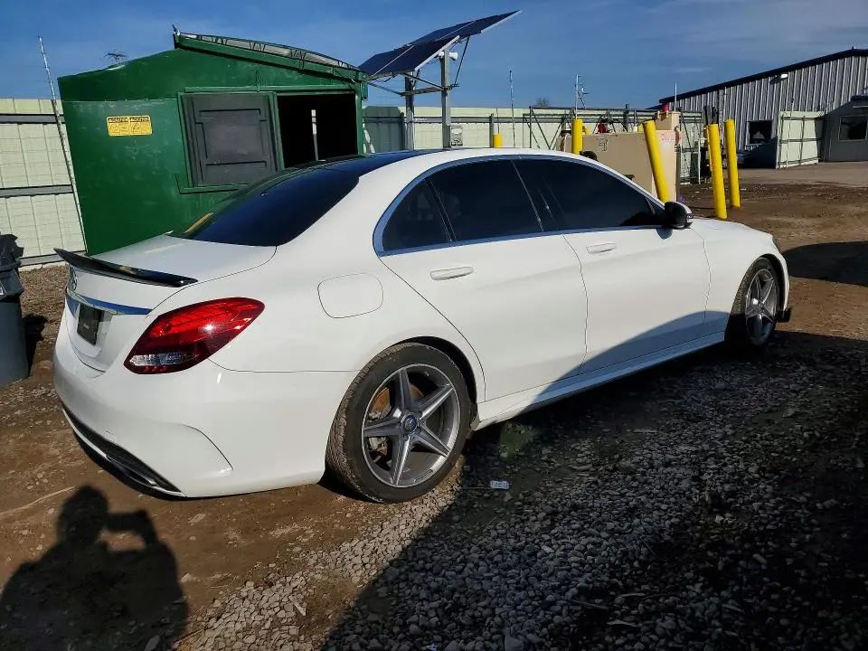 2017 MERCEDES-BENZ C 300  