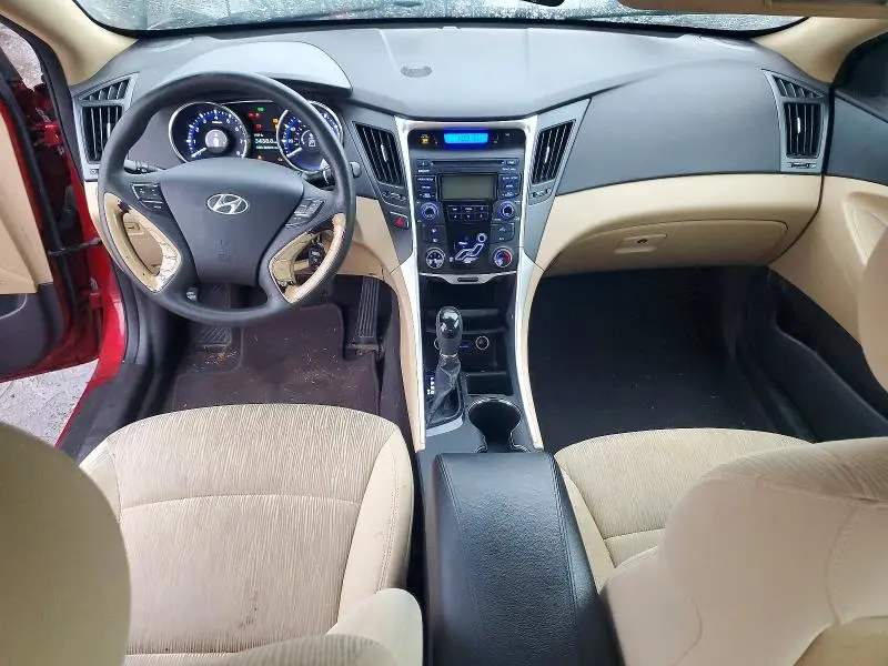 2012 HYUNDAI SONATA GLS  