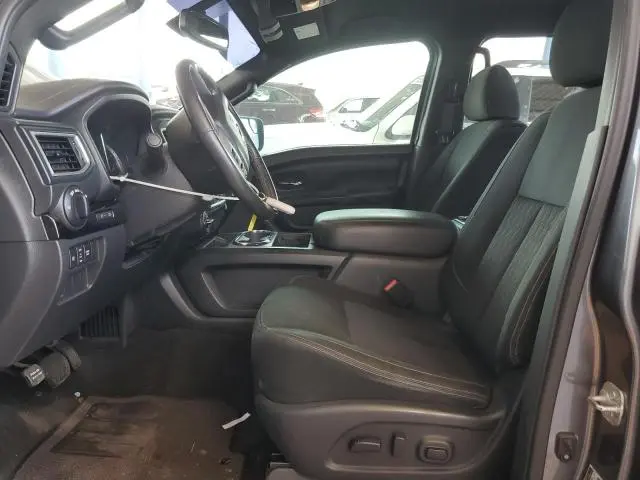 2019 NISSAN TITAN SV  
