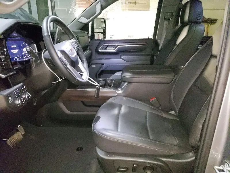 2025 GMC SIERRA K3500 SLT  
