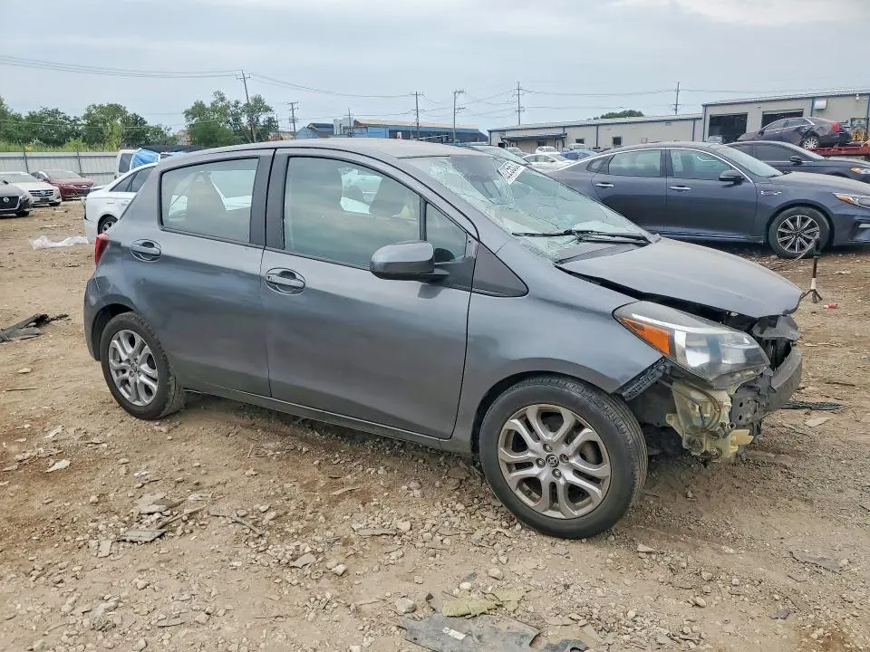 2017 TOYOTA YARIS 5-DOOR L  