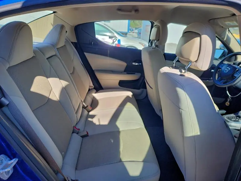 2012 DODGE AVENGER SE  