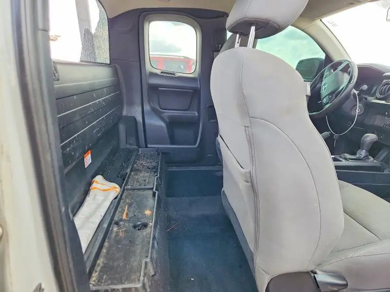2019 TOYOTA TACOMA SR  
